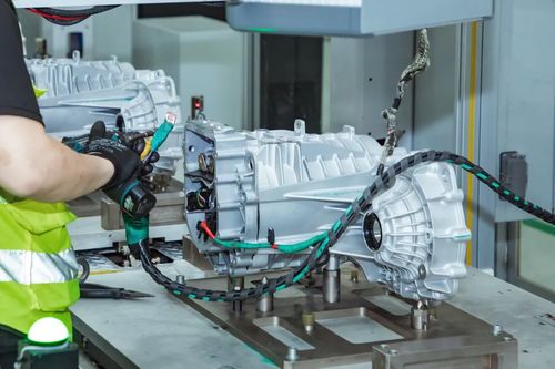 零跑三年內(nèi)超越特斯拉 朱江明要打造有靈魂的電動汽車與云計(jì)算裝備技術(shù)服務(wù)